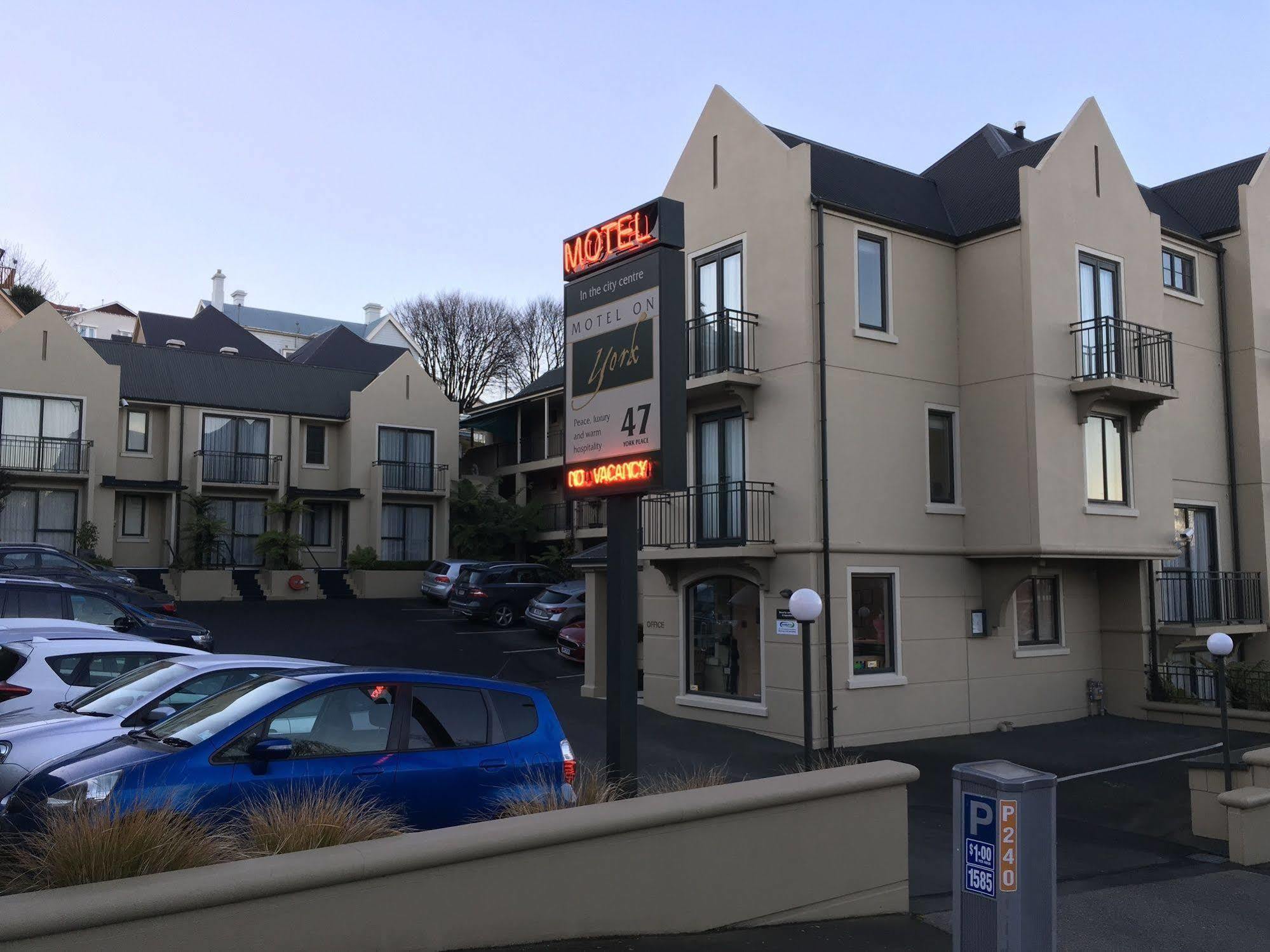 Motel On York Dunedin Exterior foto